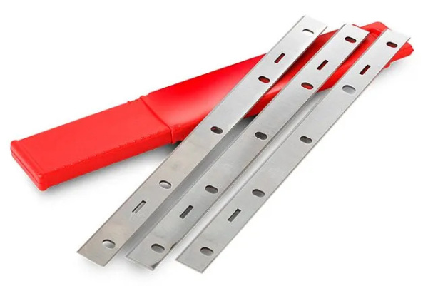 Комплект строгальных ножей 270х2х20 из 3 штук BELMASH RN070A (convert.io)