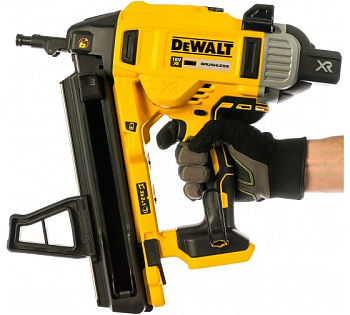 Пистолет монтажный акк DEWALT DCN890N