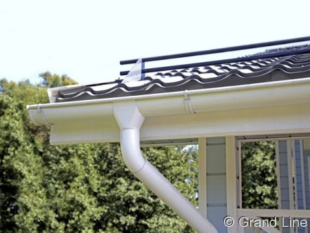 Снегозадержатель трубчатый универсальный Optima RAL 8017 3м Фото